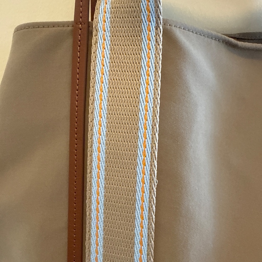 Bimba Y Lola tote - Picture 3 of 6